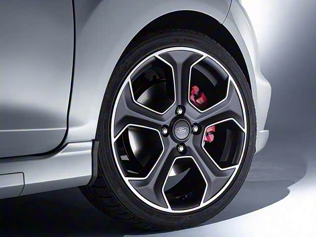 福特(進(jìn)口) 嘉年華(進(jìn)口) 2016款 ST 200