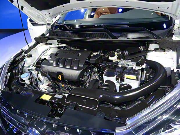 东风启辰 启辰T70 2018款 2.0L CVT睿享运动版