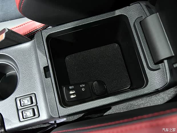 斯巴鲁 斯巴鲁WRX 2017款 基本型