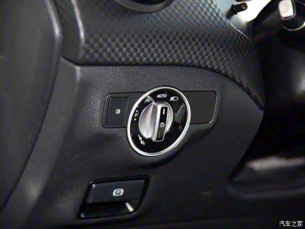 奔馳(進口) 奔馳A級 2016款 A 200 時尚型