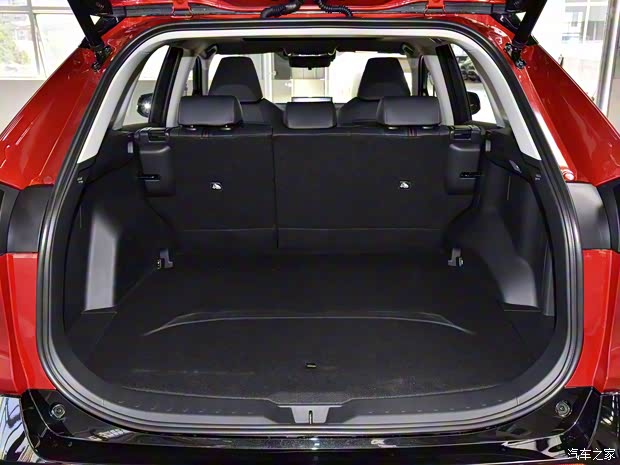 一汽丰田 RAV4荣放双擎E+ 2021款 2.5L 四驱旗舰Pro 一汽丰田 RAV4荣放双擎E+ 2021款 2.5L 四驱旗舰Pro