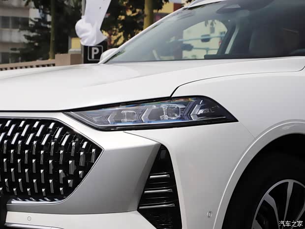 长城汽车 摩卡 2021款 2.0T 两驱特醇版