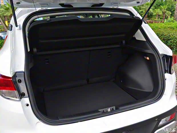 東南汽車 東南DX3 2018款 1.5T CVT旗艦型