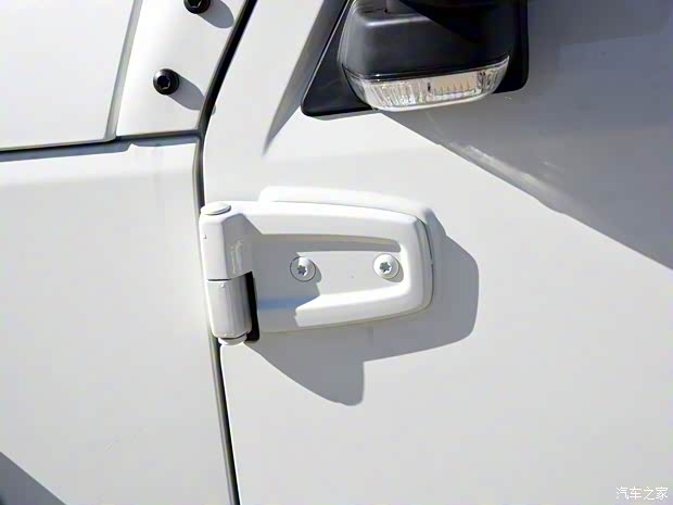 北京汽車 北京40 2016款 2.3T 手動加長版