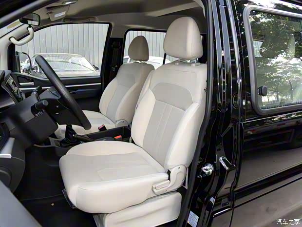 东风风行 菱智 2022款 M5L 基本型