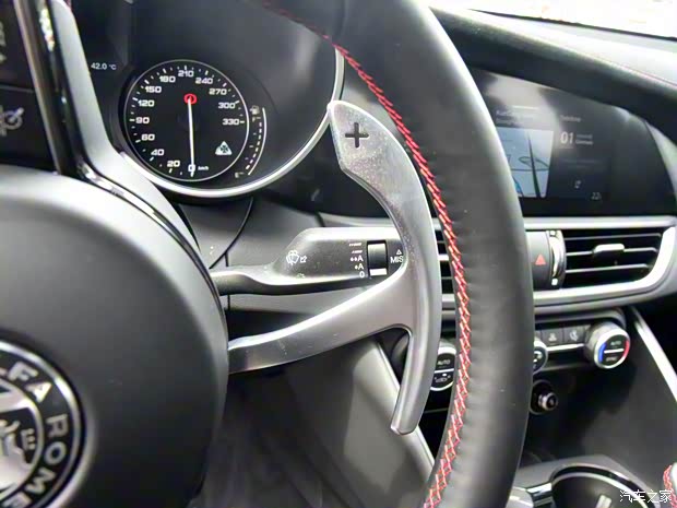 阿爾法·羅密歐 Giulia 2021款 GTAm 試裝車