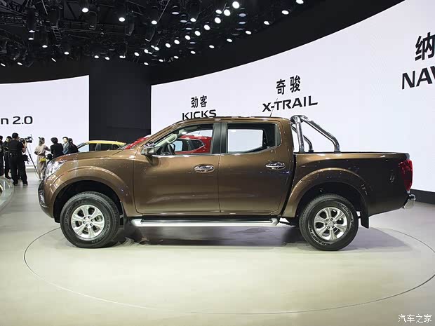 郑州日产 纳瓦拉 2017款 2.5L手动四驱豪华版QR25