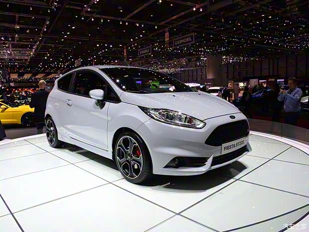 福特(进口) 嘉年华(进口) 2016款 ST 200