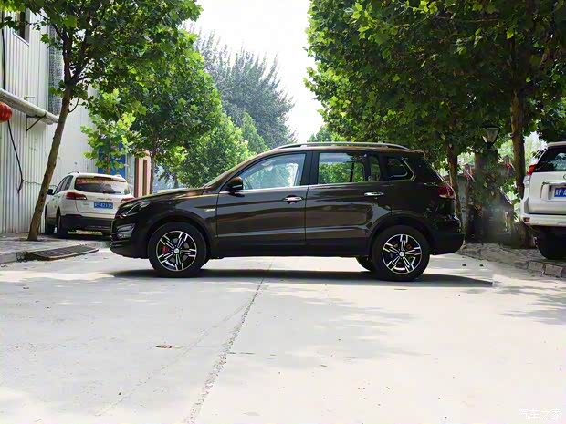 眾泰汽車 大邁X5 2017款 1.5T 手動尊貴型