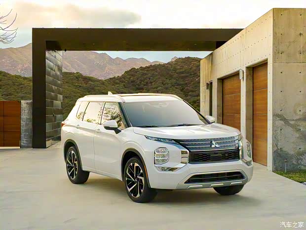 三菱(进口) 欧蓝德(进口) 2021款 基本型