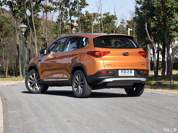 奇瑞汽车 瑞虎7 2017款 2.0L CVT耀领版 奇瑞汽车 瑞虎7 2017款 2.0L CVT耀领版