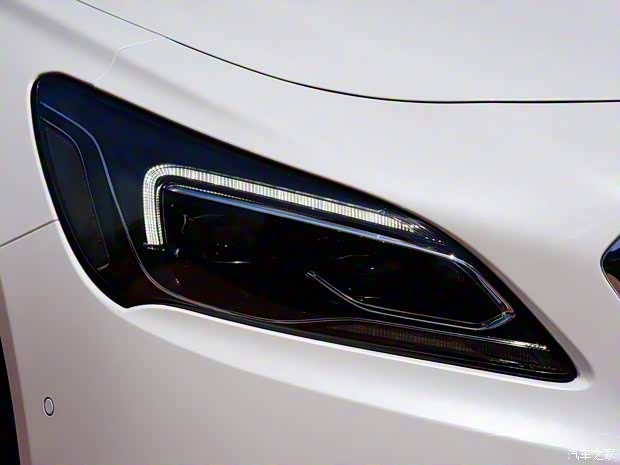 上汽通用别克 君越 2016款 30H 基本型