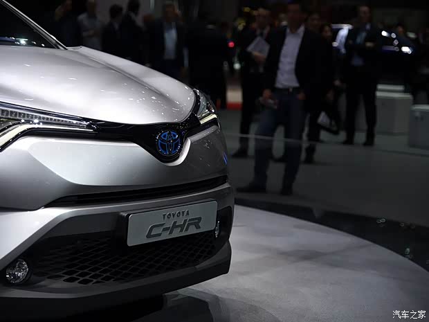 豐田(進(jìn)口) 豐田C-HR 2016款 crossover