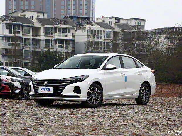 長(zhǎng)安汽車(chē) 逸動(dòng) 2021款 PLUS 1.6L GDI CVT豪華型