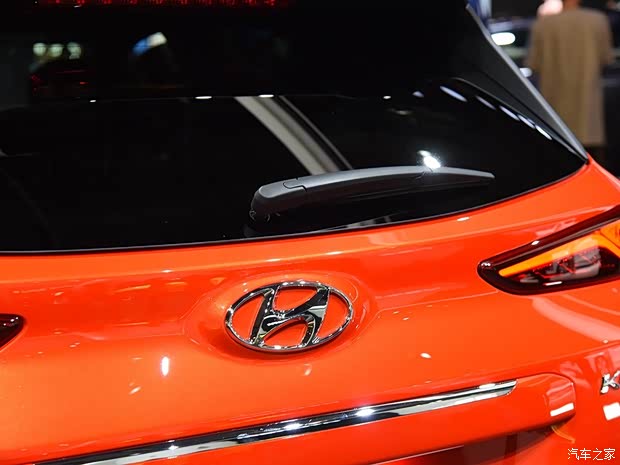 现代(进口) KONA 2017款 四驱 基本型 现代(进口) KONA 2017款 四驱 基本型