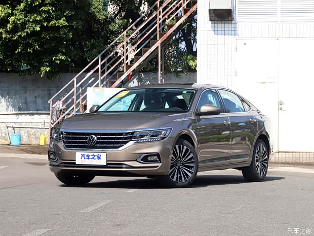 上汽大众 帕萨特 2020款 改款 330TSI 豪华版 国VI