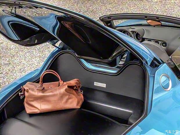 阿尔法罗密欧 Disco Volante 2016款 Spider