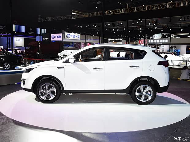 华泰汽车 圣达菲 2017款 基本型