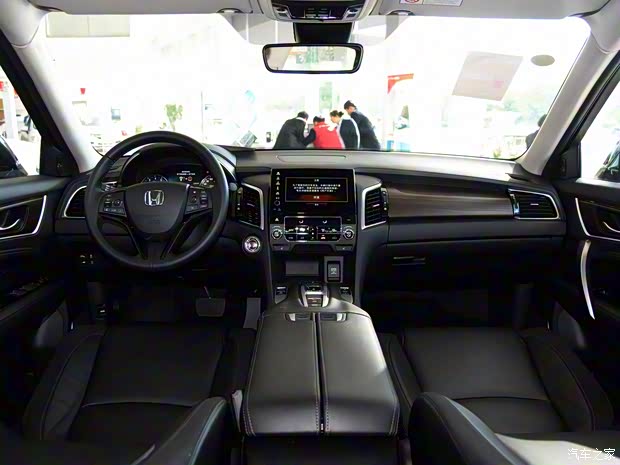 广汽本田 冠道 2017款 370TURBO 四驱尊享版