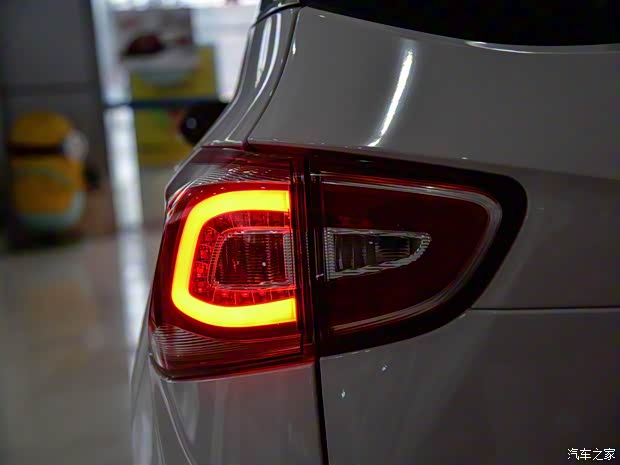 上汽通用五菱 宝骏510 2017款 1.5L 手动豪华型