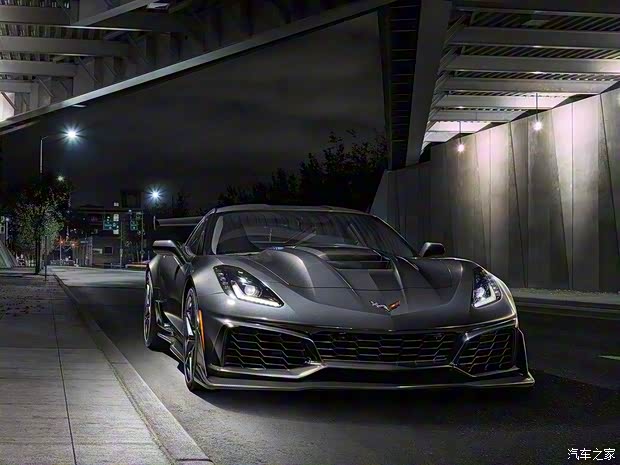 雪佛兰(进口) 科尔维特 2018款 ZR1 雪佛兰(进口) 科尔维特 2018款 ZR1