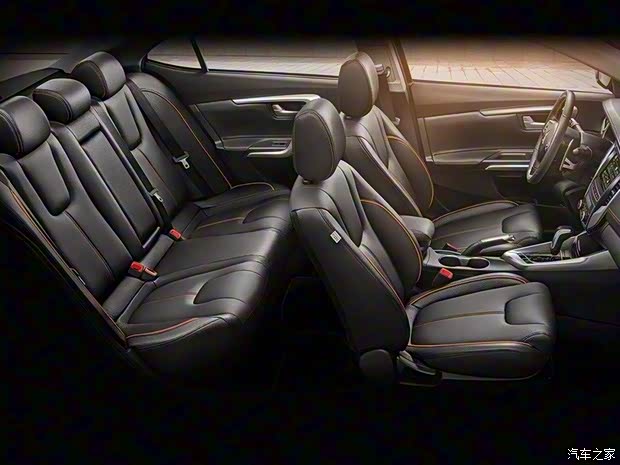 三菱(進口) GRAND LANCER 2017款 基本型