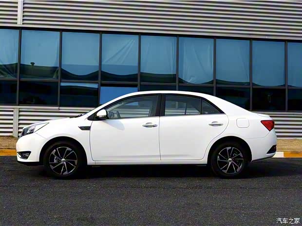 众泰汽车 众泰Z360 2017款 基本型 众泰汽车 众泰Z360 2017款 基本型