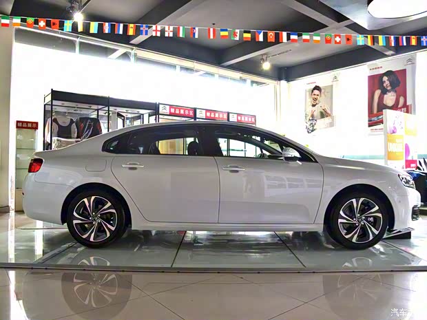 东风雪铁龙 雪铁龙C6 2016款 基本型