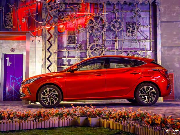 长安汽车 逸动 2018款 XT 基本型 长安汽车 逸动 2018款 XT 基本型