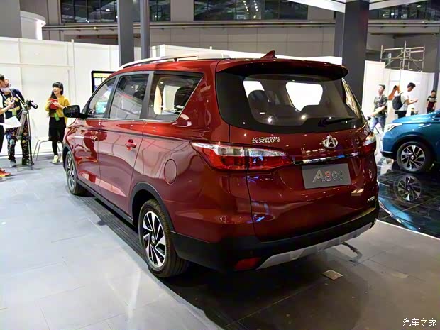 长安汽车 欧尚A800 2017款 自动基本型 长安汽车 欧尚A800 2017款 自动基本型