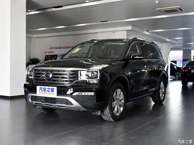 广汽乘用车 传祺GS8 2017款 320T 两驱豪华版 广汽乘用车 传祺GS8 2017款 320T 两驱豪华版