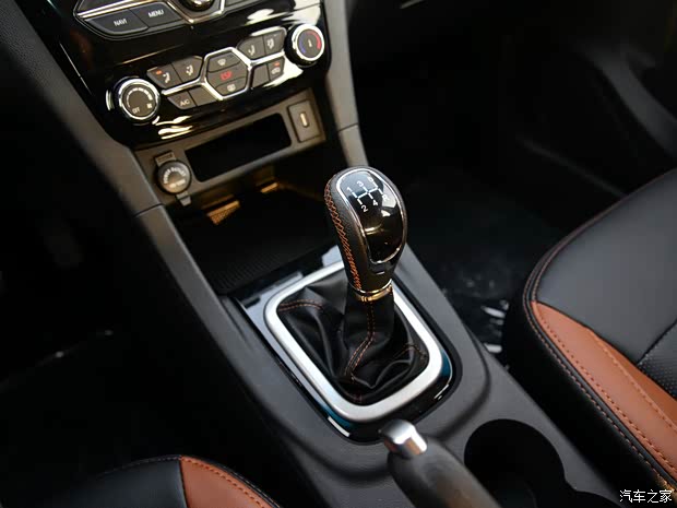 開瑞汽車 開瑞K60 2018款 1.5L 手動天窗版