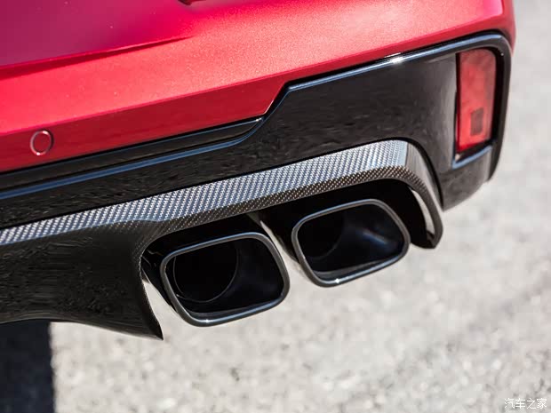 凱迪拉克(進口) 凱迪拉克CT4(海外) 2021款 CT4-V Blackwing