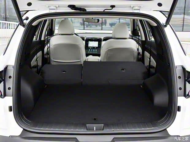 北京現(xiàn)代 途勝 2021款 途勝L 270TGDi 雙離合兩驅(qū)高配版