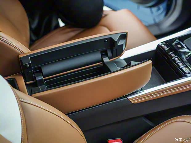 上汽大通 上汽大通MAXUS G50 2021款 PLUS 基本型