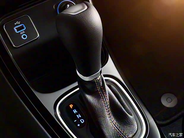 廣汽菲克Jeep 指南者 2017款 200T 臻享版