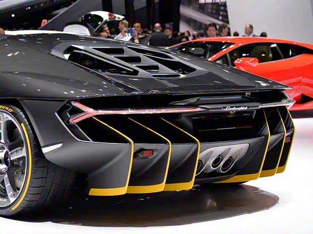 兰博基尼 Centenario 2016款 基本型