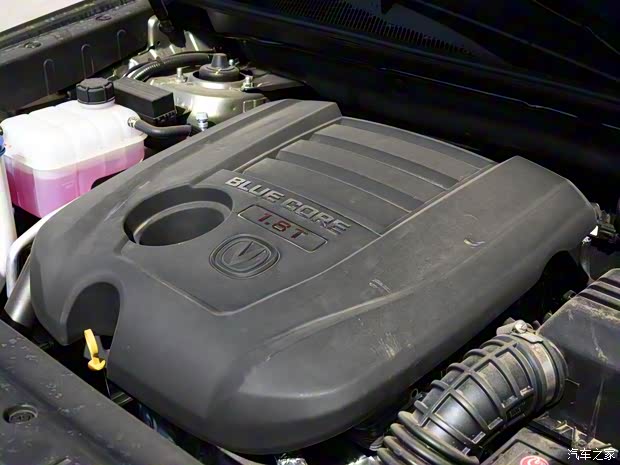 长安汽车 长安CS75 2016款 1.8T 自动尊贵型 国V 长安汽车 长安CS75 2016款 1.8T 自动尊贵型 国V