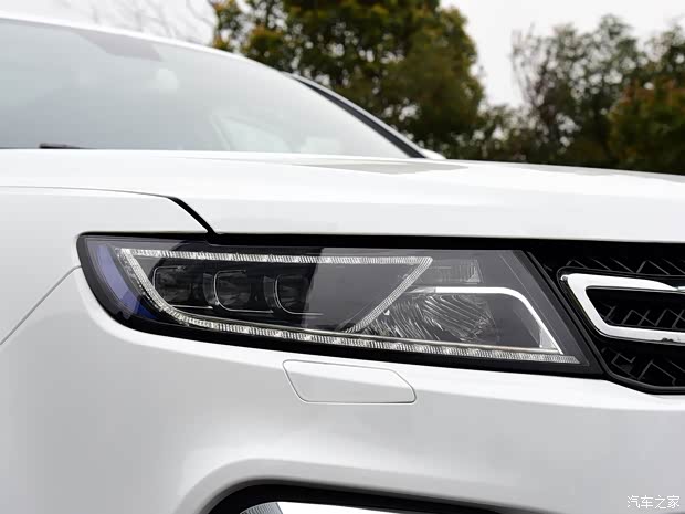 众泰汽车 众泰T600 2016款 运动版 2.0T 自动尊贵型 众泰汽车 众泰T600 2016款 运动版 2.0T 自动尊贵型