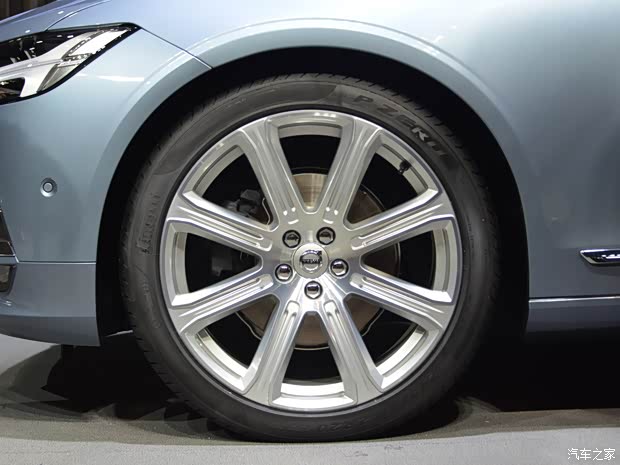 沃尔沃亚太 沃尔沃S90 2017款 2.0T T5 智尊版 沃尔沃亚太 沃尔沃S90 2017款 2.0T T5 智尊版