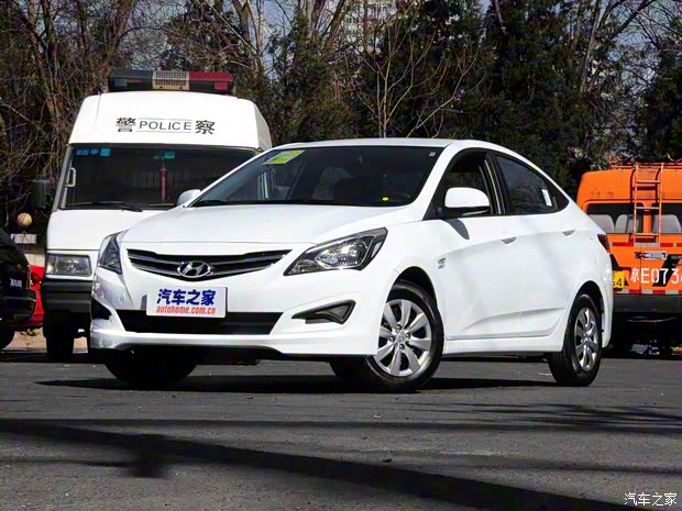 北京现代 瑞纳 2016款 1.6L 自动旗舰型TOP 北京现代 瑞纳 2016款 1.6L 自动旗舰型TOP