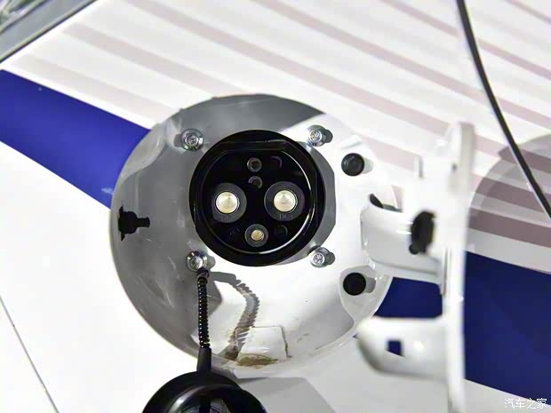 长安汽车 奔奔EV 2018款 纯电动 260公里基本型 长安汽车 奔奔EV 2018款 纯电动 260公里基本型