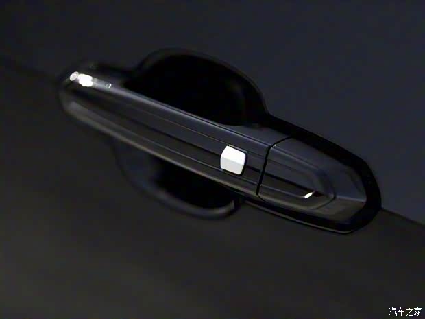 凱迪拉克(進(jìn)口) 凱迪拉克ATS(進(jìn)口) 2016款 Coupe black chrome特別版