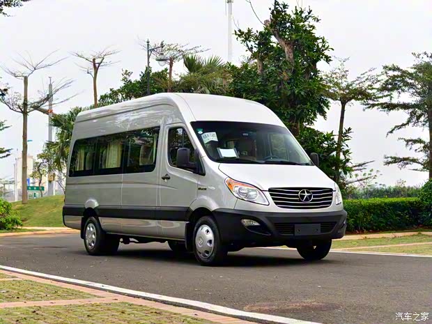 江淮汽車 星銳 2017款 2.7T 長軸高頂星商旅輕型客車