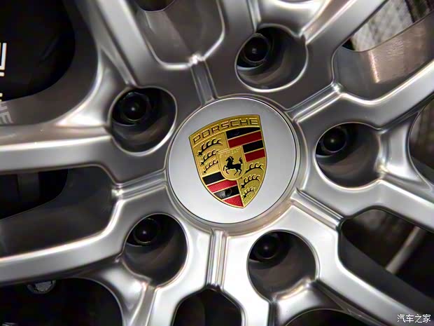 保時(shí)捷 Cayenne 2016款 Cayenne Platinum Edition 3.0T