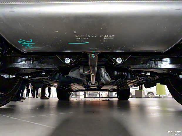 領(lǐng)克 領(lǐng)克01 2017款 2.0T 耀Pro