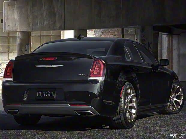 克萊斯勒(進口) 克萊斯勒300 2016款 S Alloy Edition 克萊斯勒(進口) 克萊斯勒300 2016款 S Alloy Edition