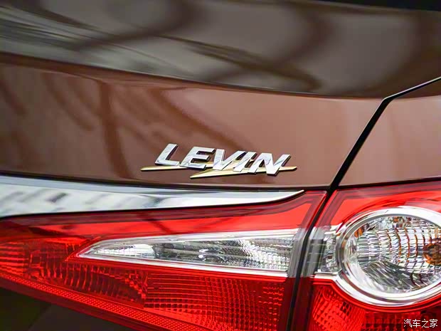 广汽丰田 雷凌 2017款 1.2T V CVT豪华版 广汽丰田 雷凌 2017款 1.2T V CVT豪华版