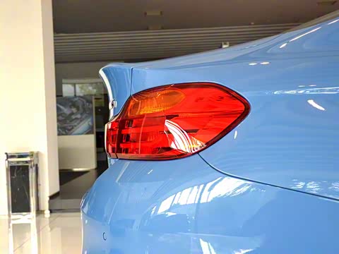 2015款 M4双门轿跑车 MT 2015款 M4双门轿跑车 MT