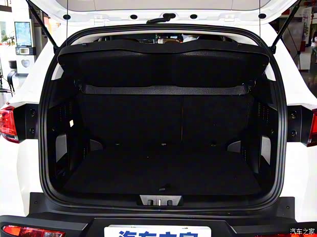 奇瑞汽车 瑞虎7 2016款 1.5T 手动耀目版